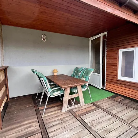 Nad Zalewem Szczecinskim Apartmán *